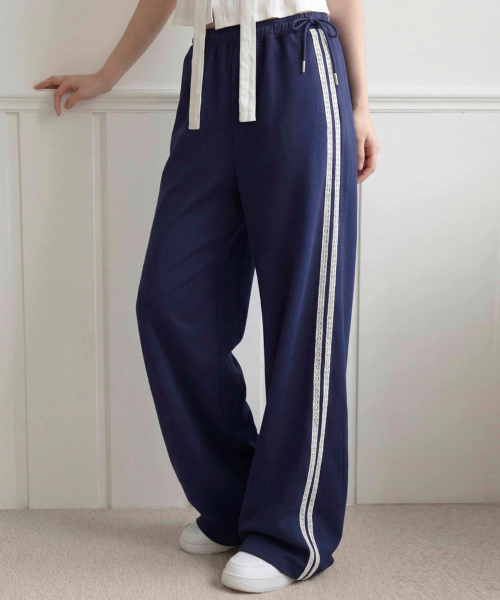 Кружевные спортивные брюки Claire Wide