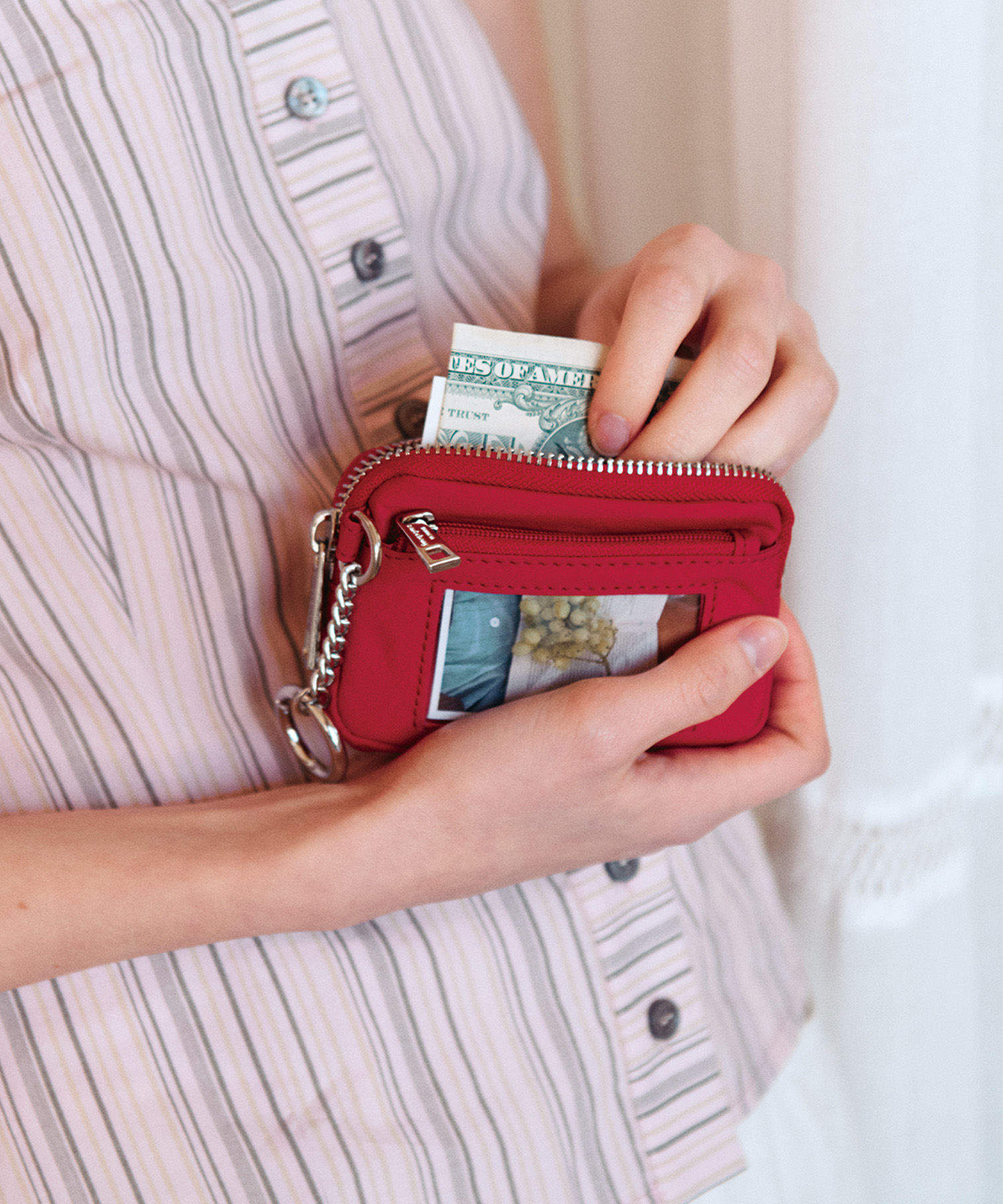 Comfy Wallet Keyring _ Tomato Red