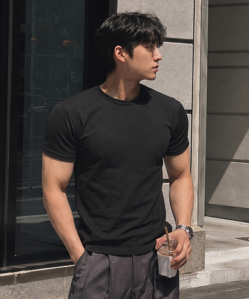 머슬 핏 데일리 무지 반팔티_블랙