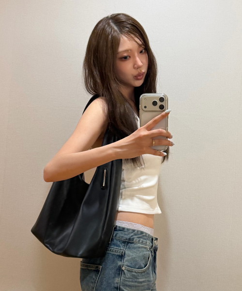 클래식 레이디 호보백 (블랙)