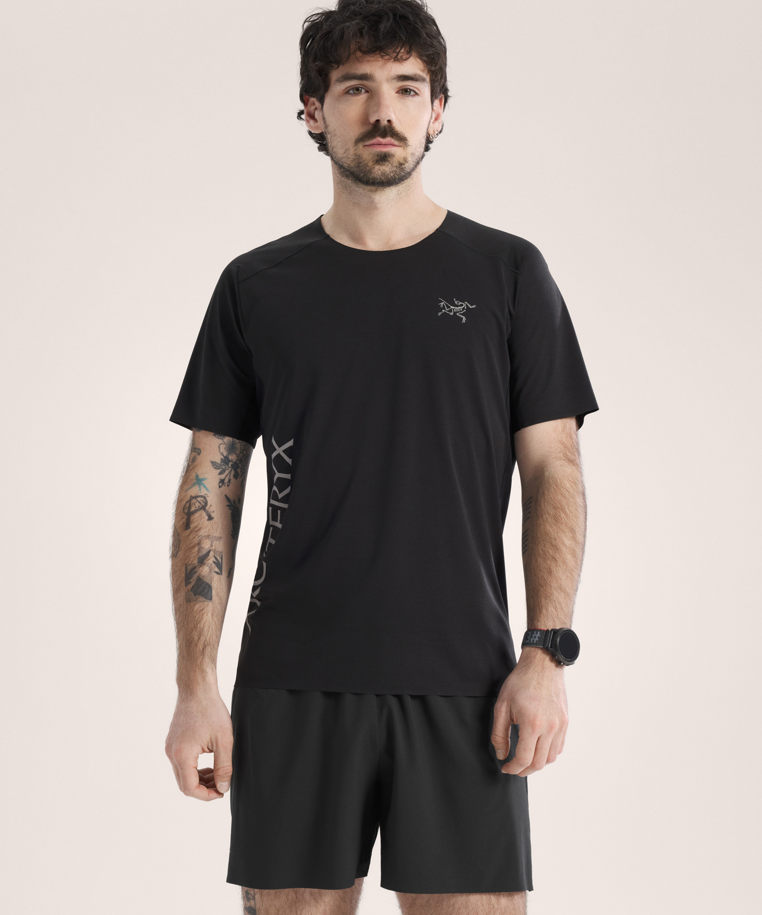 NORVAN DOWNWORD LOGO SS M - BLACK / ATQSM10340