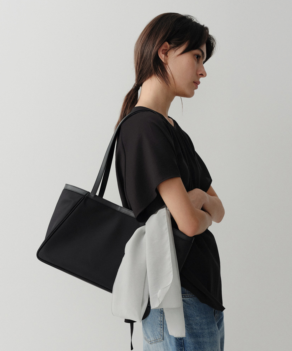 TOVI NYLON SHOPPER BAG MEDIUM (BLACK)