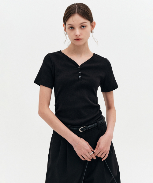 Футболка хенли со сборками Sara_Black