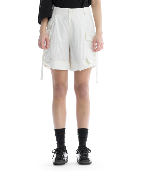 Side Strap Roll-Up Cargo Shorts [ White ]