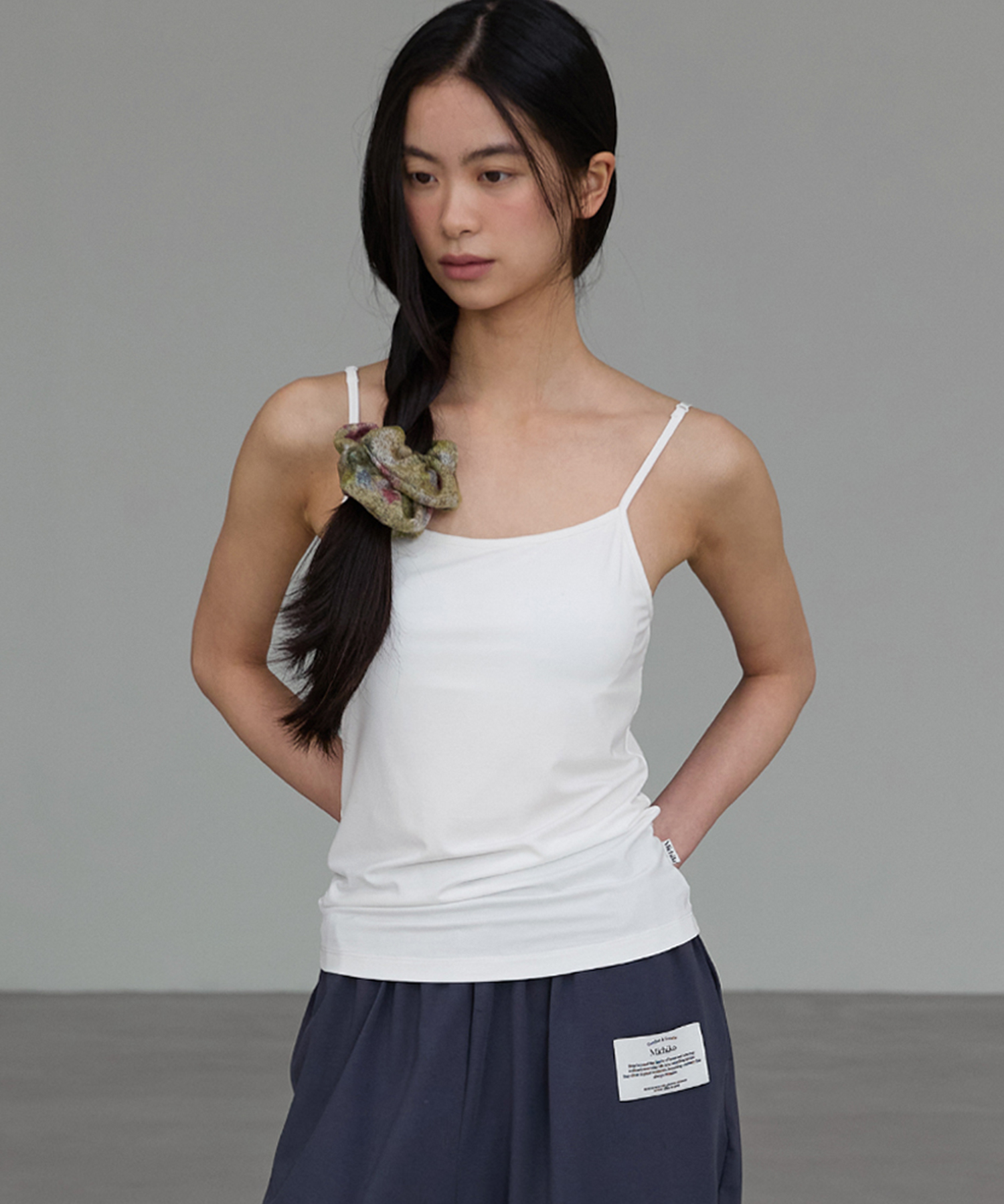 ( ) Basic Modal Sleeveless White