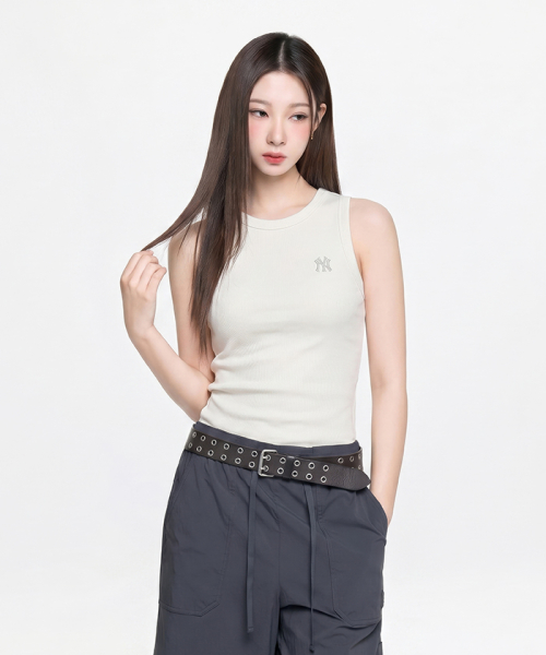 MLB YEOSEONG STREET SLIM GOLJI NASI T-SHIRT NY IVORY