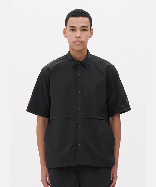 Рубашка с коротким рукавом [ALLTERRAIN 81] WOVEN HALF SHIRT Black SR213KSR52