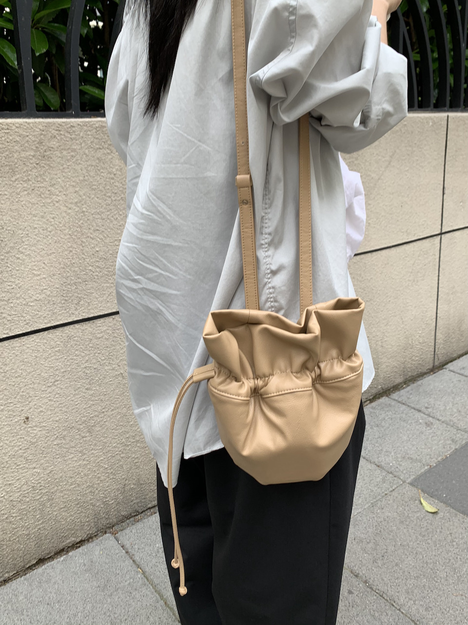 Pouch Bag_Peanut Beige