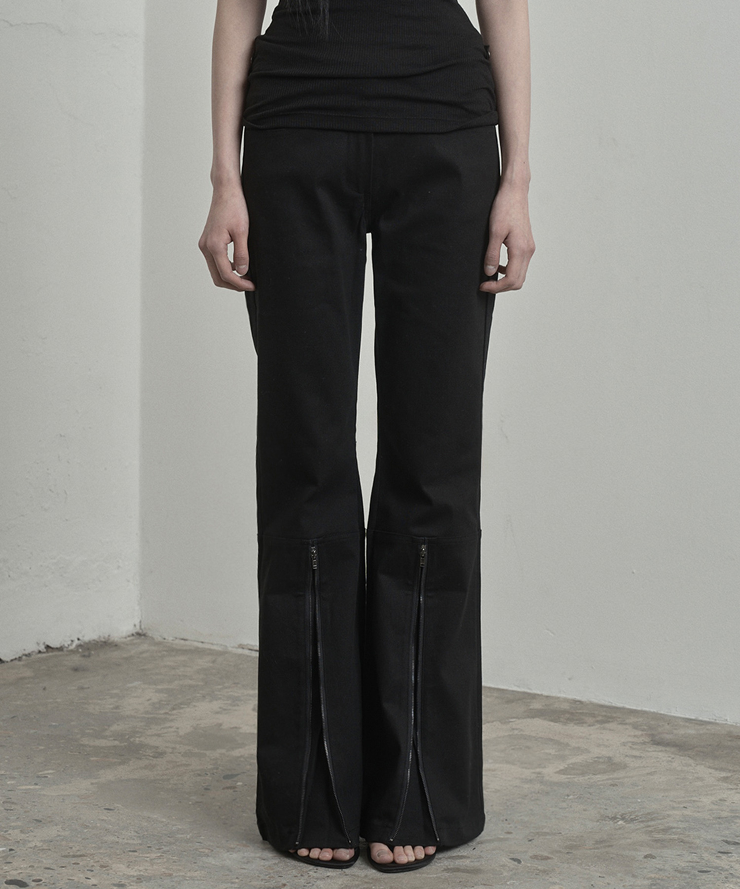 Convertible Zip Bootcut Pants (black)