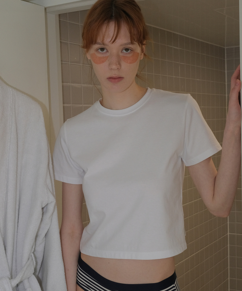 Base Crop Tee_White