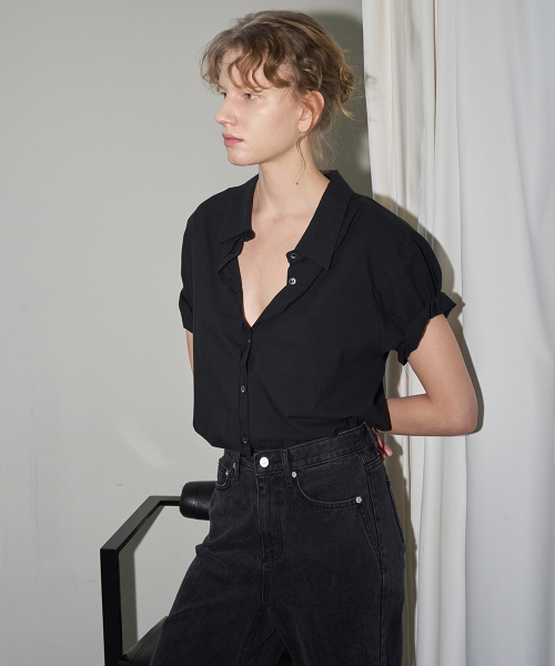 Light Cotton Half Shirt_Black