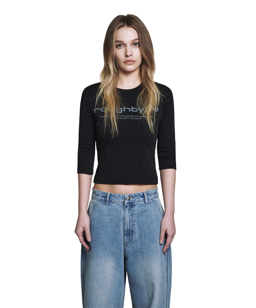 Lettering U-neck Half-sleeved T-shirt - Black