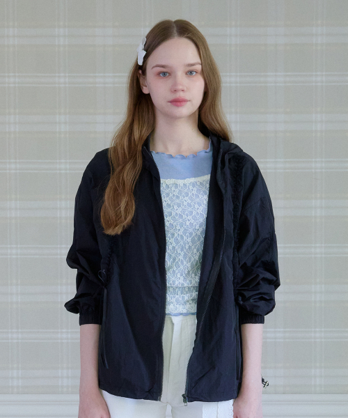 CUDDLY LINE LACE WINDBREAKER_BLACK