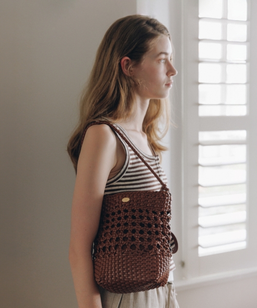 handcrafted weaving bag (shoulder) - brown (S)