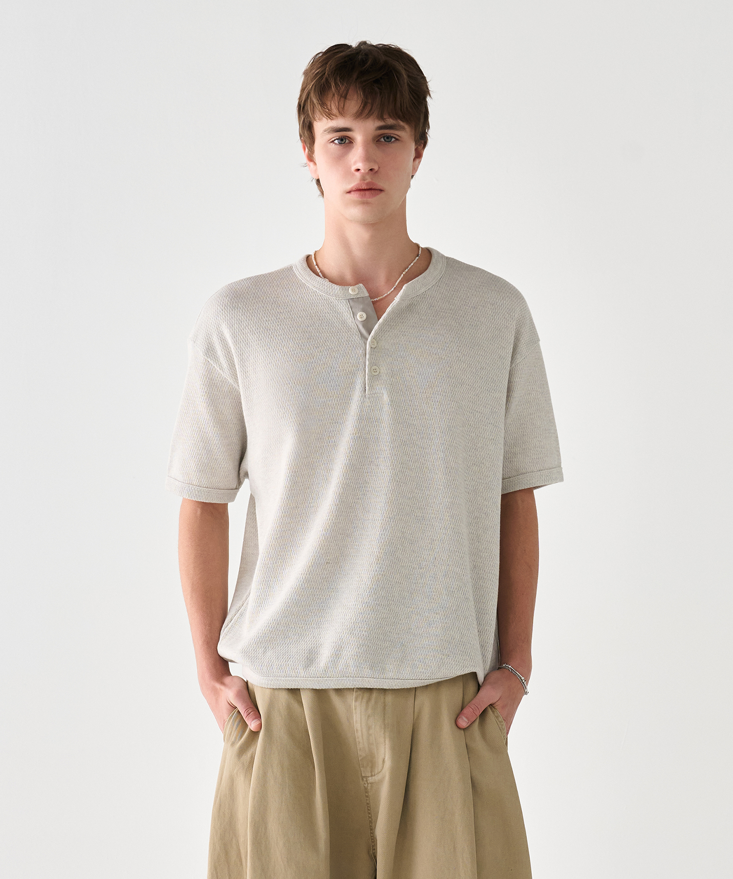 henley neck t-shirts (oatmeal)