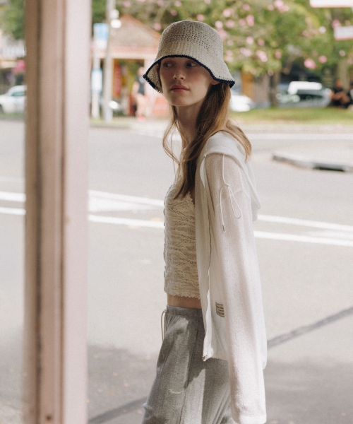 skashi knit hooded zip-up - white