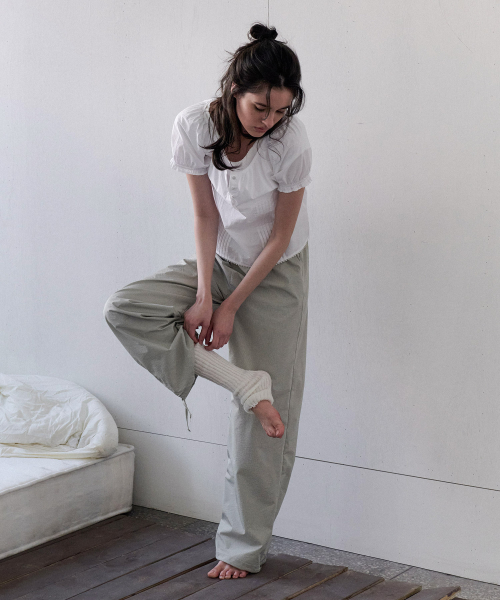 Mellow side string pants (khaki)