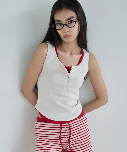 Button Henley Neck Sleeveless Cream