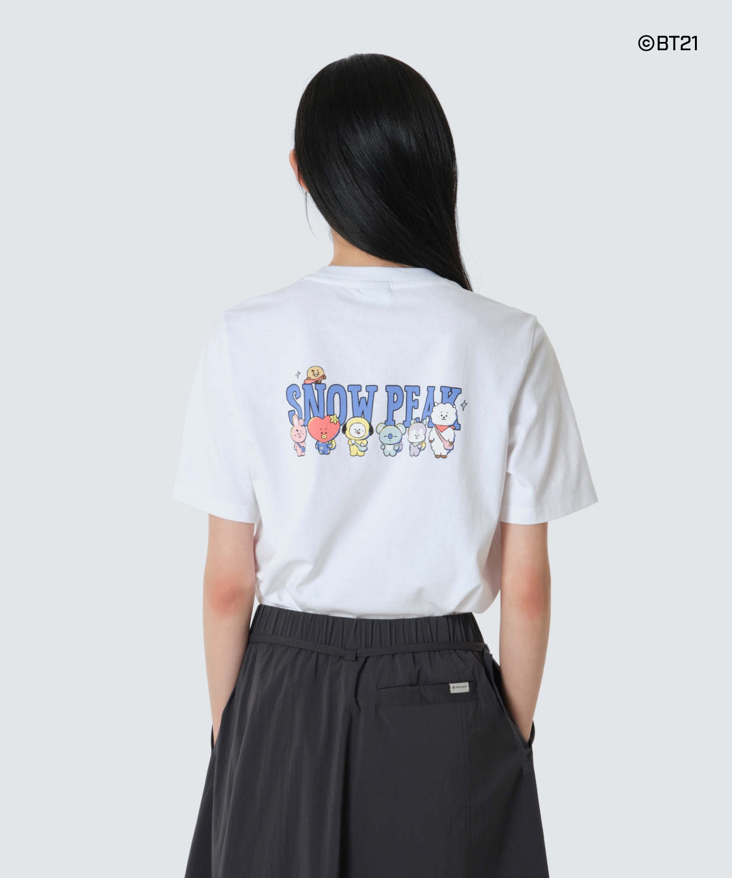 Женская футболка semi-crop snow peak x BT21 (S26MWFTS91) White