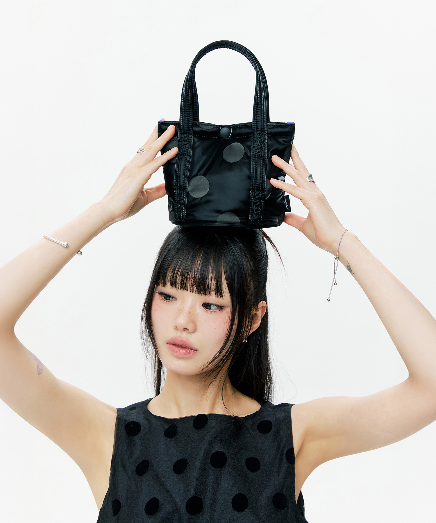 TOTE BRIEF 001 XS Glossy Black Polka Dot
