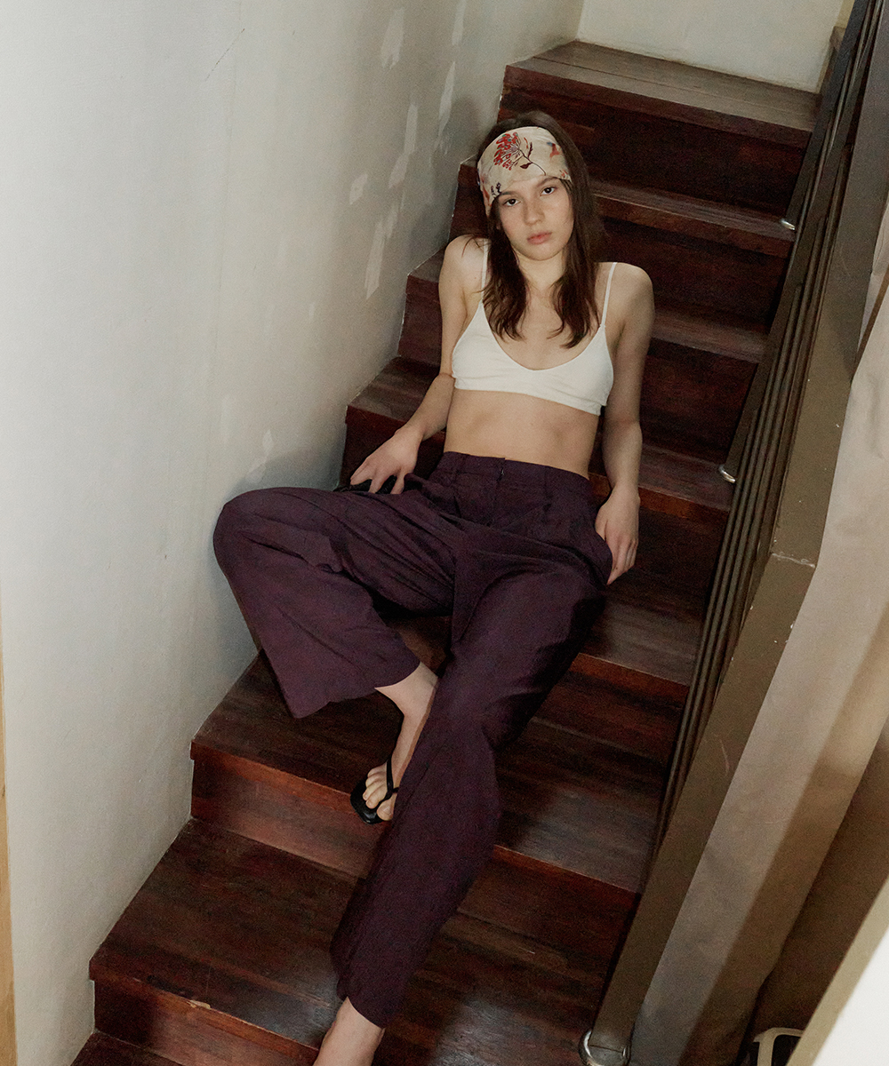 Airy Tuck Slacks_Grape