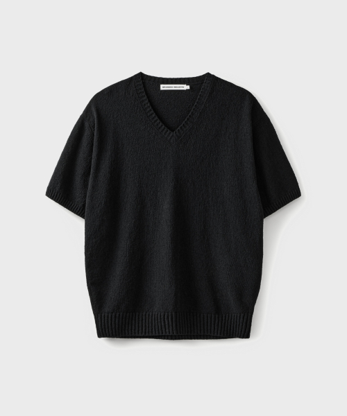 TERRY BOUCLE V-NECK HALF KNIT [BLACK]