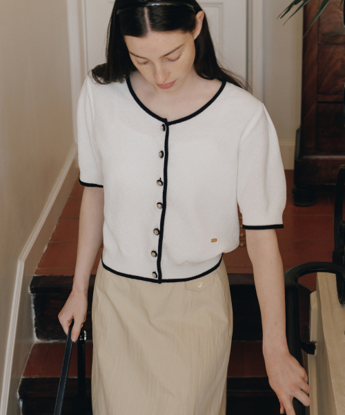 Fine U-Neck Cardigan White_2 Colors