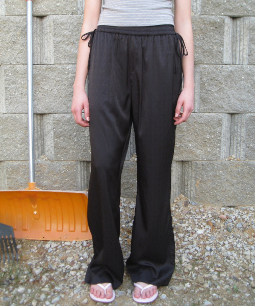 WAIST BOW TIE SHINING PANTS BLACK