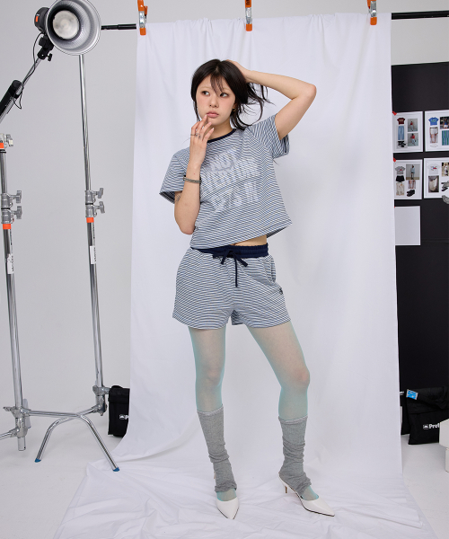 Not everyone stripe set-up short pants (Skyblue)