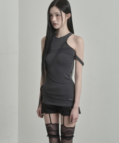 Contour Cross Strap Top (charcoal)