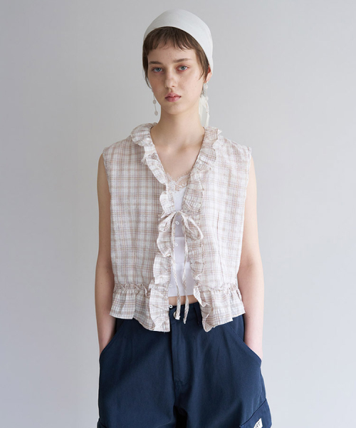 Picnic Smocked Sleeveless Blouse - Beige Pink