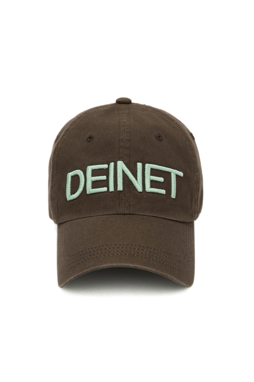 DEINET LOGO CAP IN BROWN