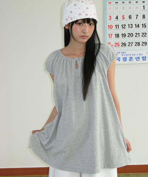 BUTTON PUFF SHIRRING DRESS GREY