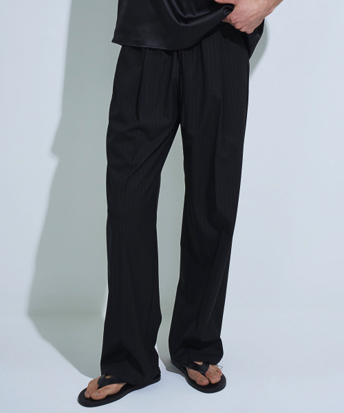 STRIPE WIDE FIT TROUSERS (BLACK)
