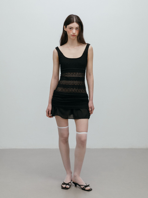 CROCHET SHIRRING MINI DRESS / BLACK