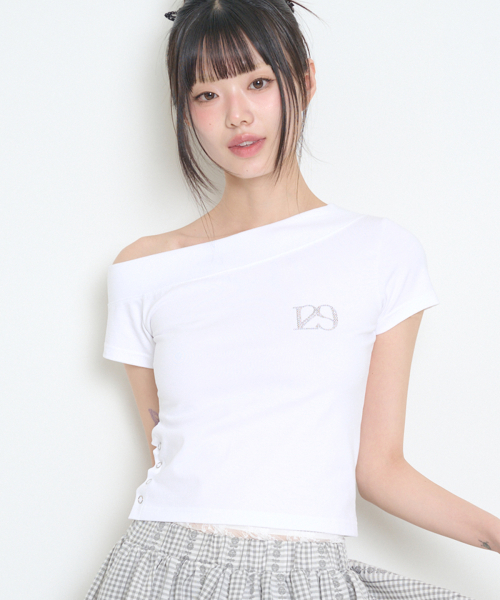 129 ONE SHOULDER HOTFIX TOP WHITE