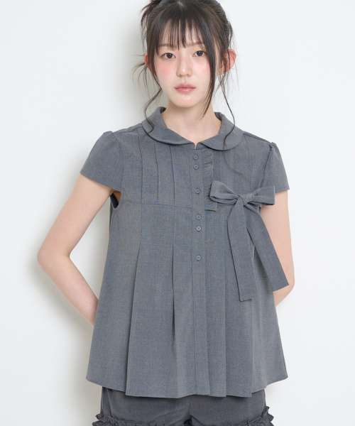 RIBBON PLEATED SHORT SLEEVE BLOUSE GRAY