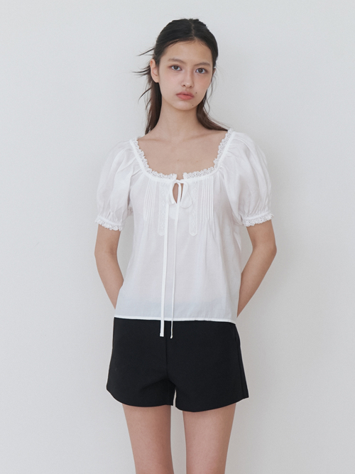 lace ribbon pintuck blouse - cream