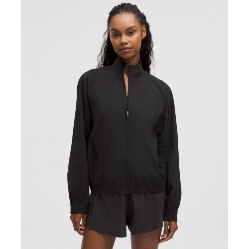 Свободная спортивная куртка BLK