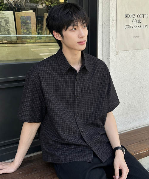 [이코르 X 홍또기] 데일리 크롭 반팔 체크 셔츠