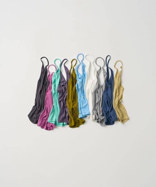 CURVE HALTER SLEEVELESS (3PACKS)