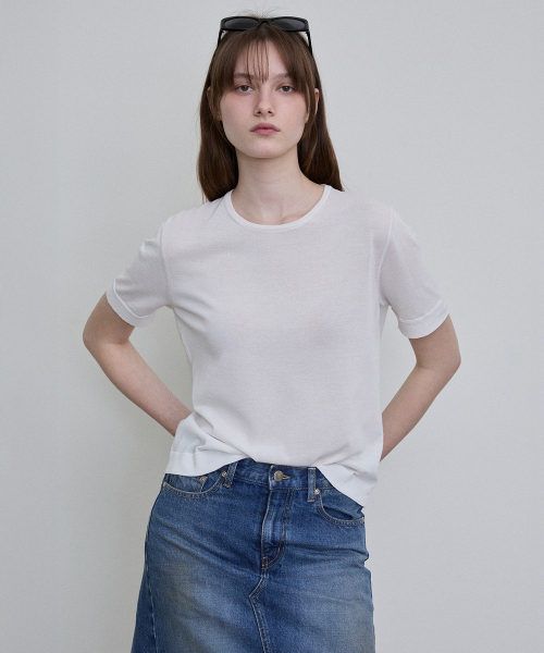 Embroidered Sleeve Knit Tee [WHITE]