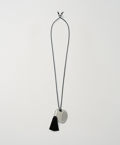 FRINGE COMB NECKLACE (BLACK)