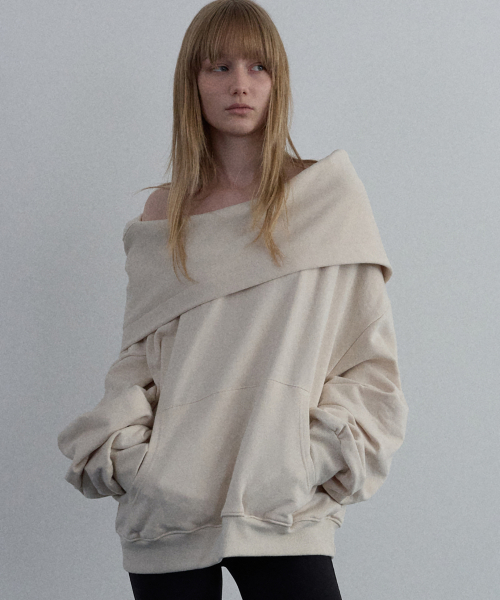 Asymmetric Off-Shoulder Hoodie_Gray Beige
