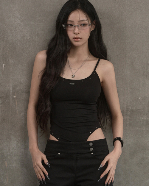Stud Bodysuit Sleeveless (black)