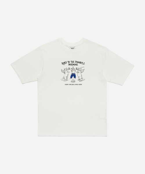 Pinnacle Cat - Oversized T-Shirt White