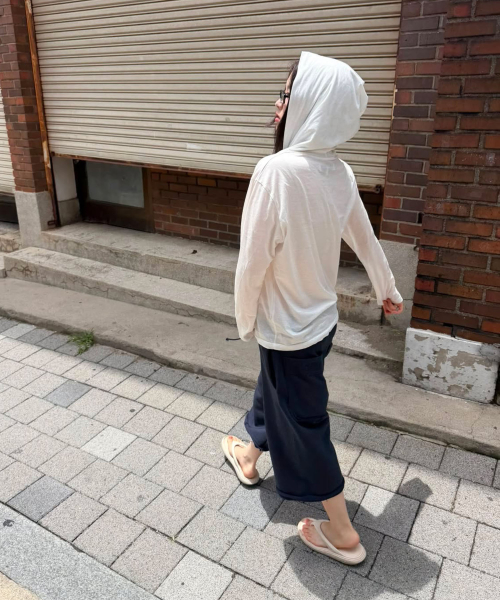 솔리드 후디드 롱슬리브 티_화이트
