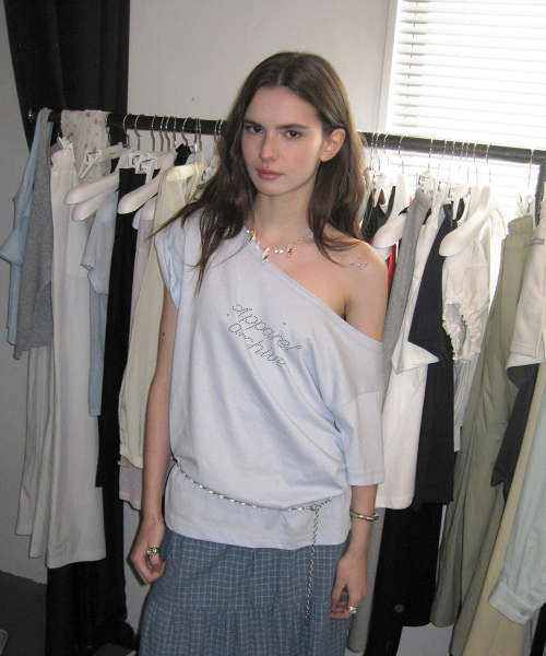 Nova off-shoulder t-shirt - Skyblue