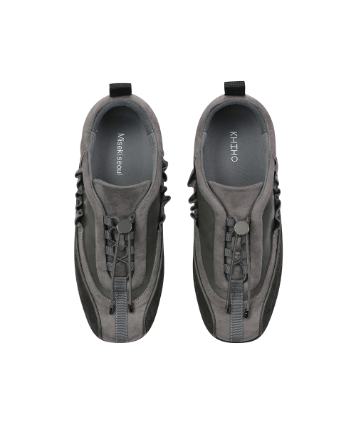 Layered shirring sneakers GRAY
