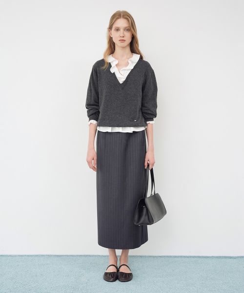 H-LINE MAXI SKIRT_NAVY STRIPE